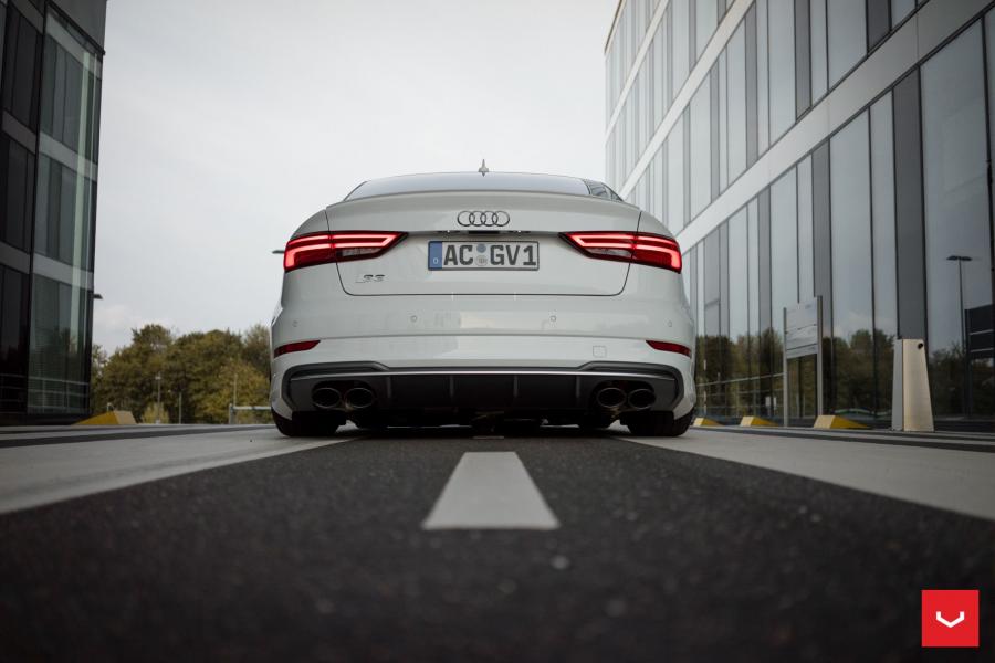  Audi S3 Sedan on Vossen Wheels (VFS10) 2017 года  (фото 49 из 52)